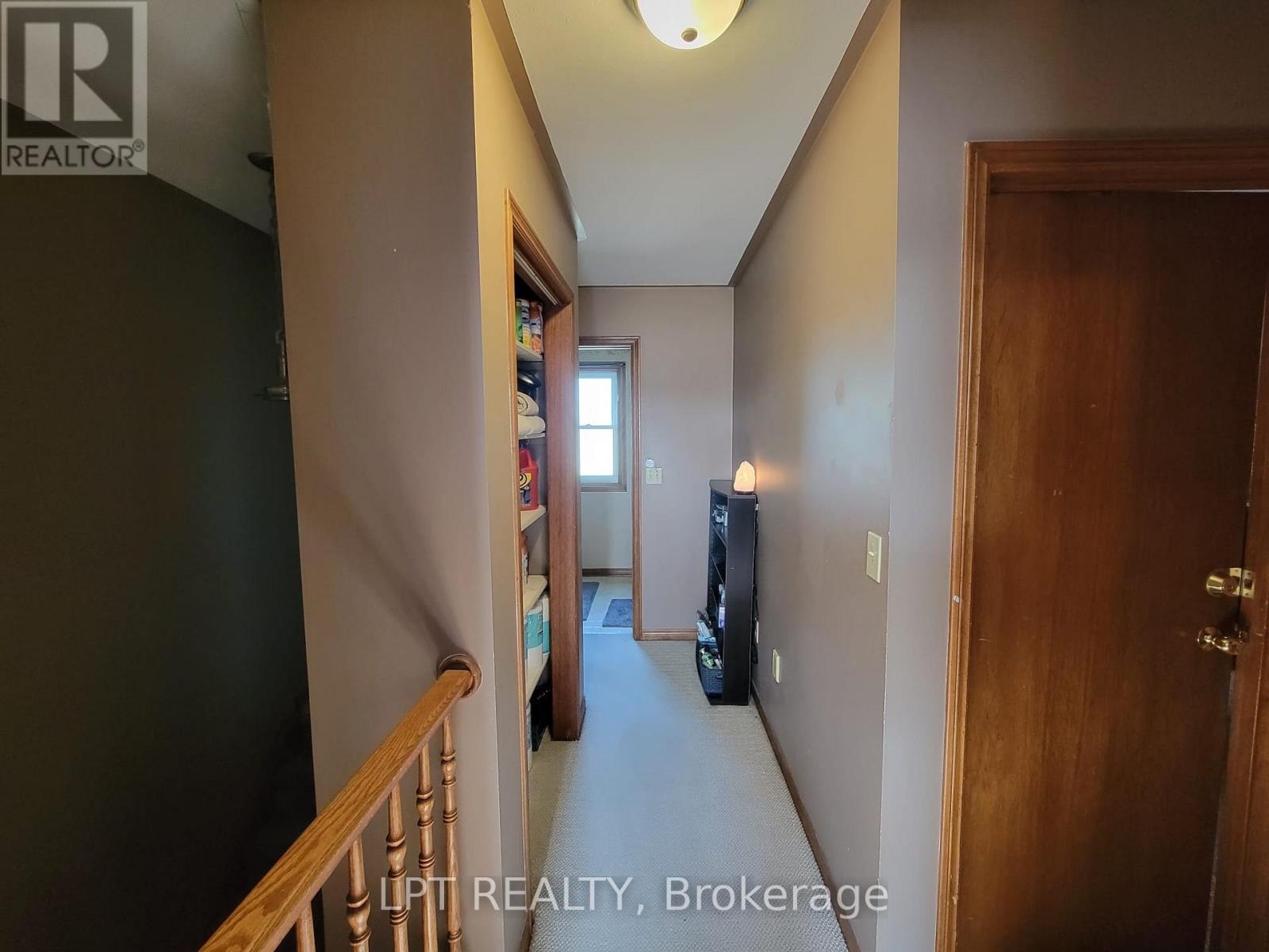 57 POPLAR CRESCENT - 8
