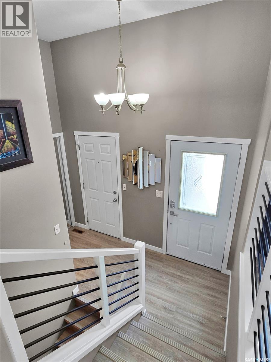 119 Pezer CRESCENT — photo 6