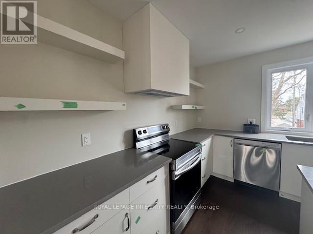 2 Bed, 2 Bath House for Rent in Ottawa – A – 9 GWYNNE AVENUE, Ottawa – MLS# X13470310 - Image 11