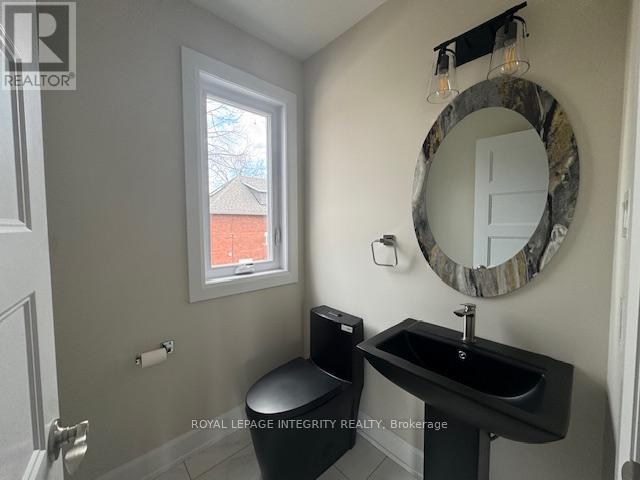 2 Bed, 2 Bath House for Rent in Ottawa – A – 9 GWYNNE AVENUE, Ottawa – MLS# X13470310 - Image 14