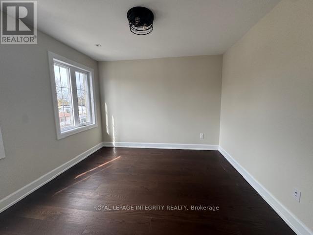 2 Bed, 2 Bath House for Rent in Ottawa – A – 9 GWYNNE AVENUE, Ottawa – MLS# X13470310 - Image 16