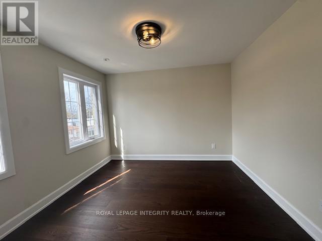 2 Bed, 2 Bath House for Rent in Ottawa – A – 9 GWYNNE AVENUE, Ottawa – MLS# X13470310 - Image 17