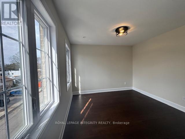 2 Bed, 2 Bath House for Rent in Ottawa – A – 9 GWYNNE AVENUE, Ottawa – MLS# X13470310 - Image 20