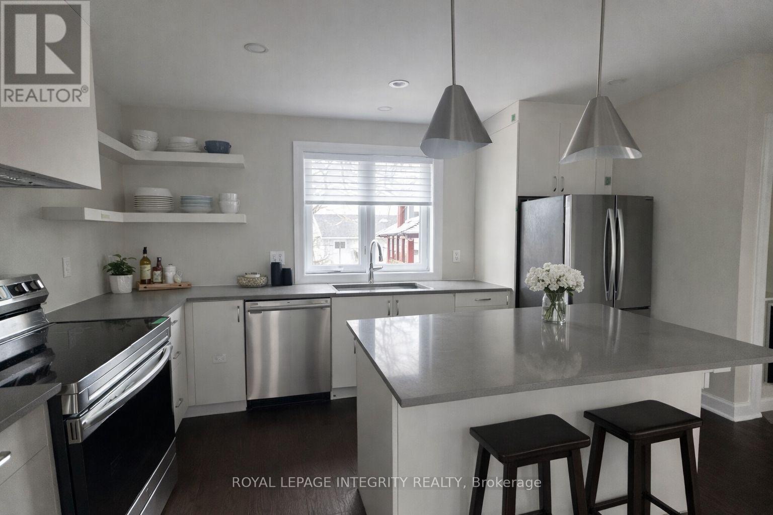 2 Bed, 2 Bath House for Rent in Ottawa – A – 9 GWYNNE AVENUE, Ottawa – MLS# X13470310 - Image 9