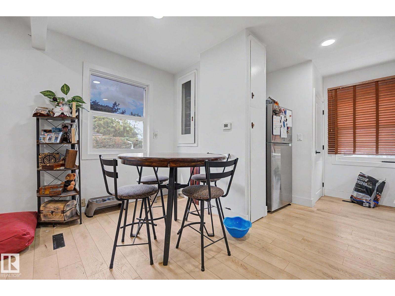 11914 124 ST NW - 13