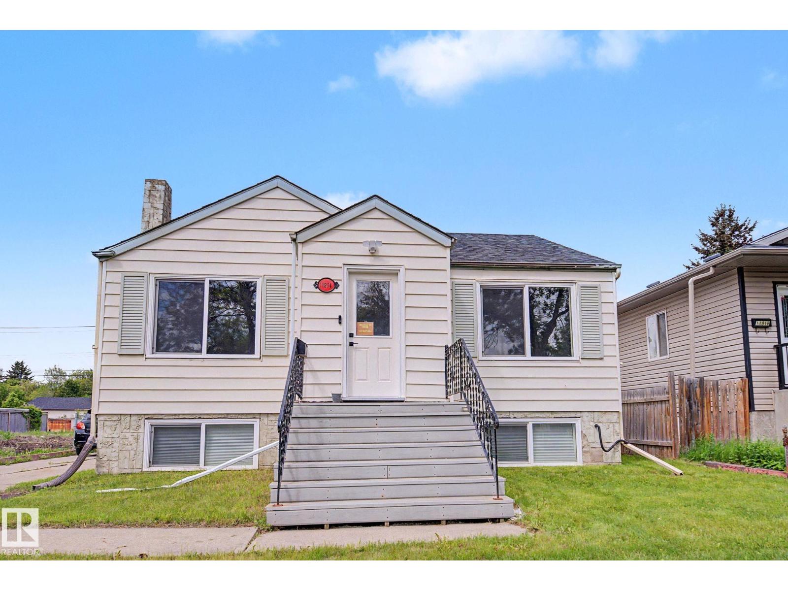 11914 124 ST NW - photo 3
