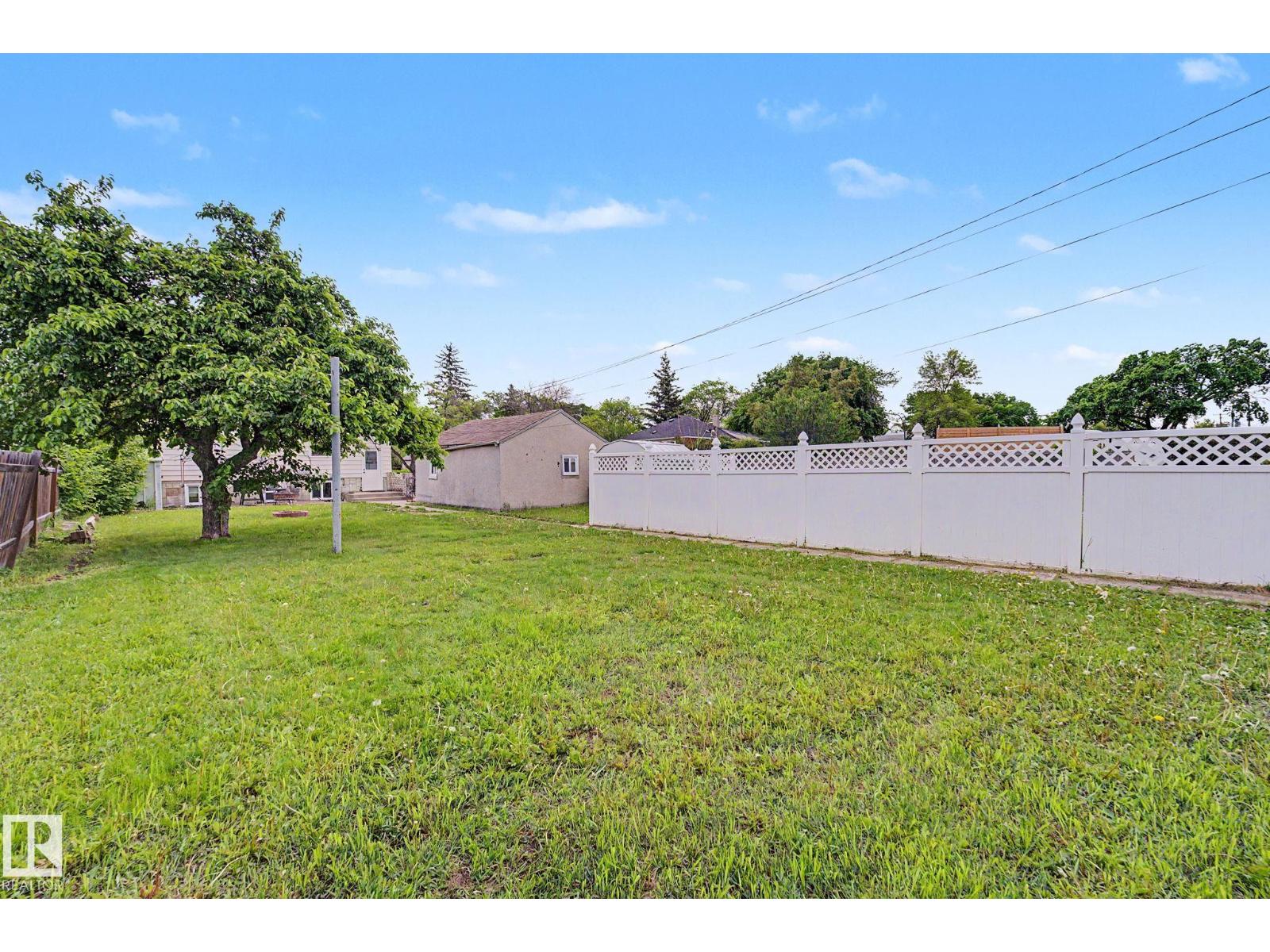 11914 124 ST NW - 36