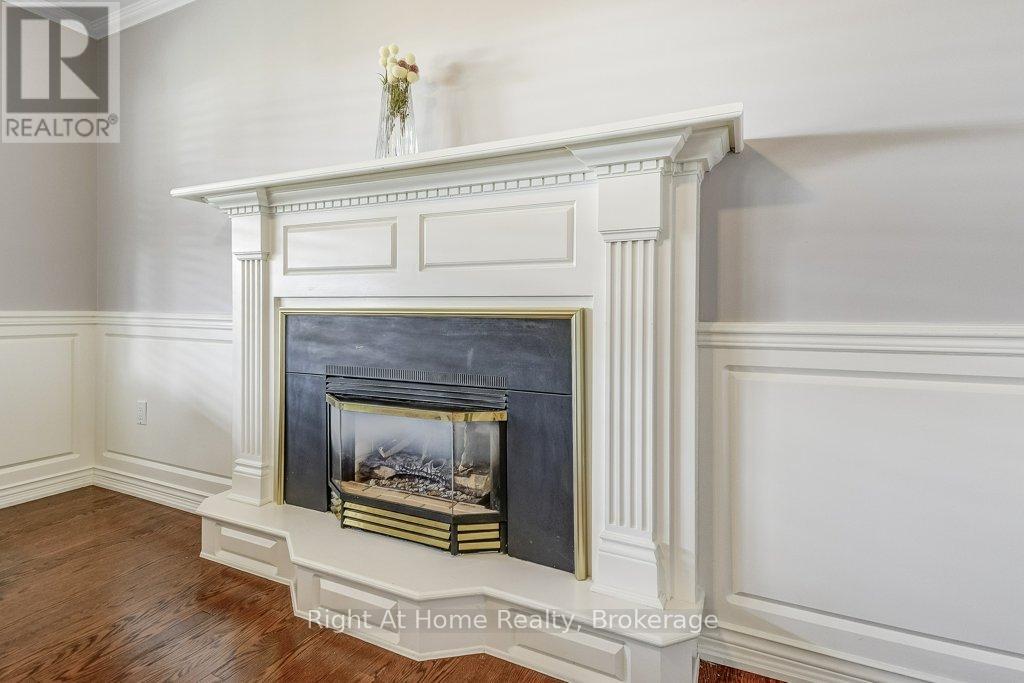 207 MONTMORENCY DRIVE - 22