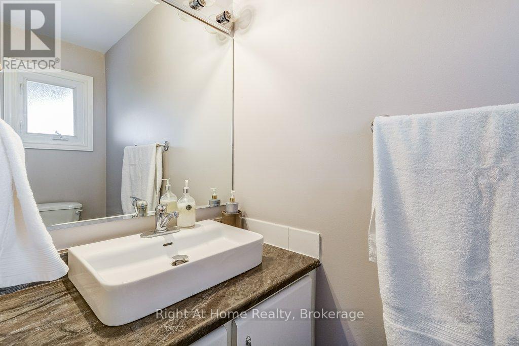 207 MONTMORENCY DRIVE - 23