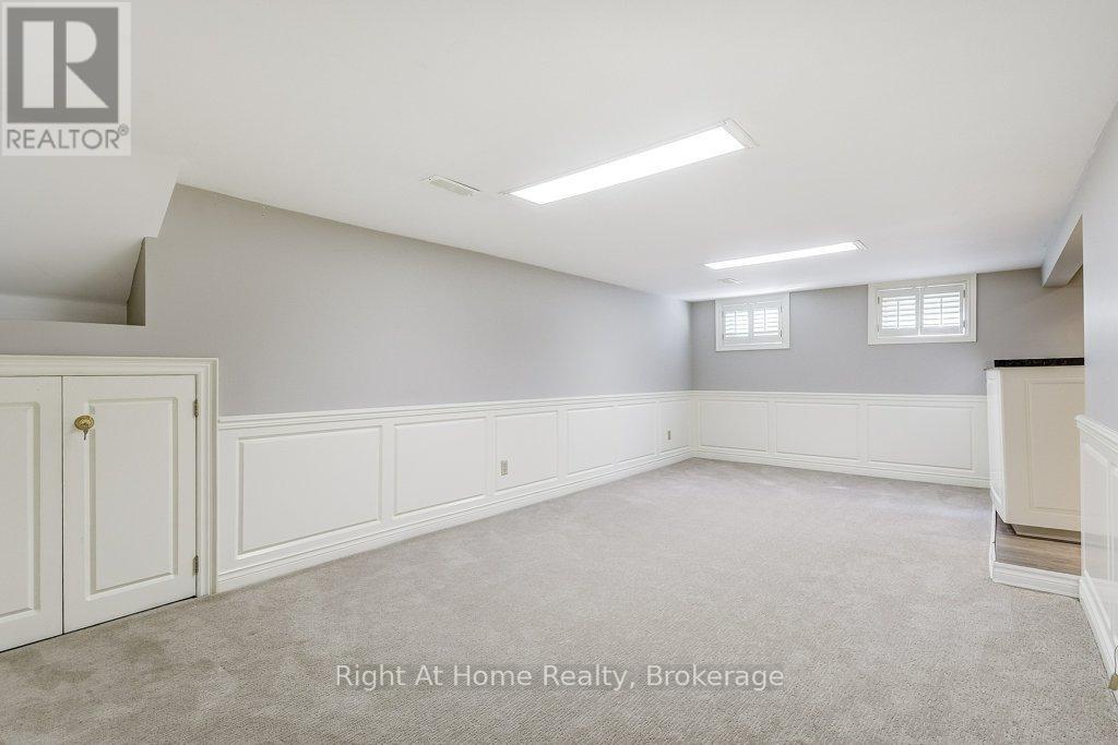 207 MONTMORENCY DRIVE - 24