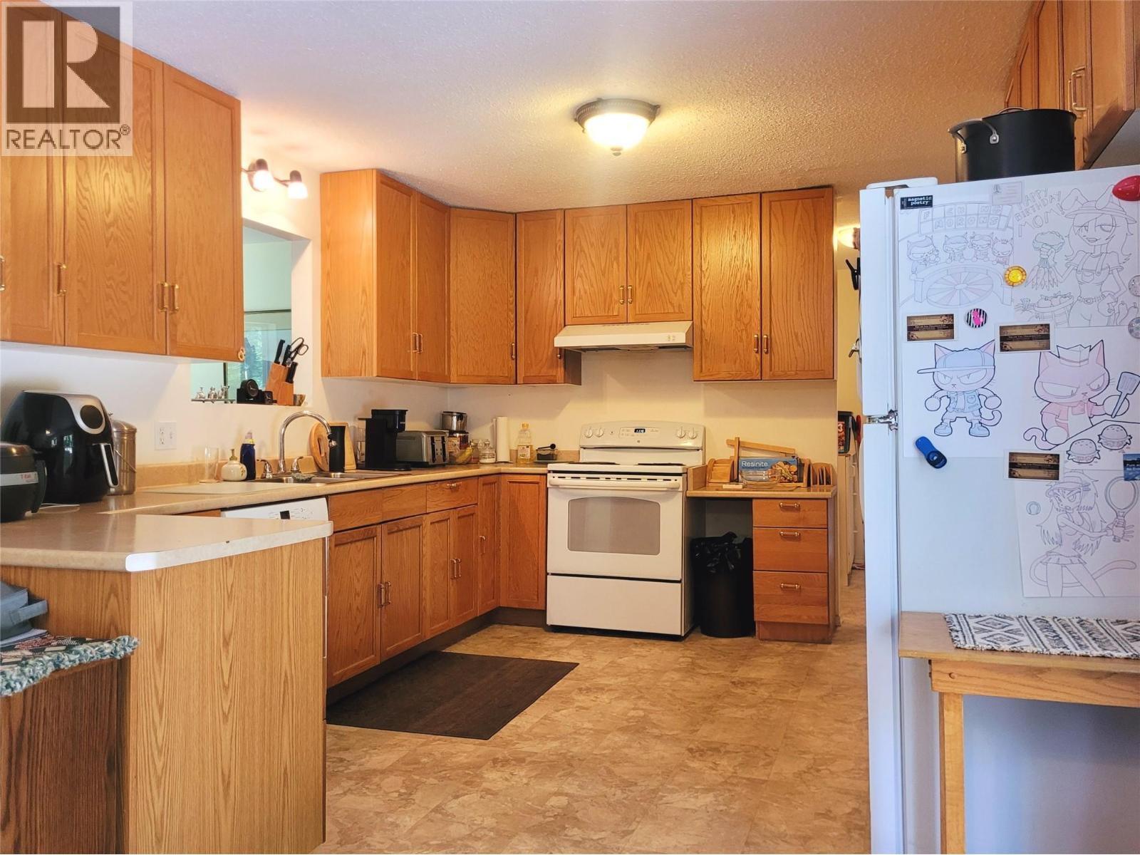 342 Schmidt Road - Image 6