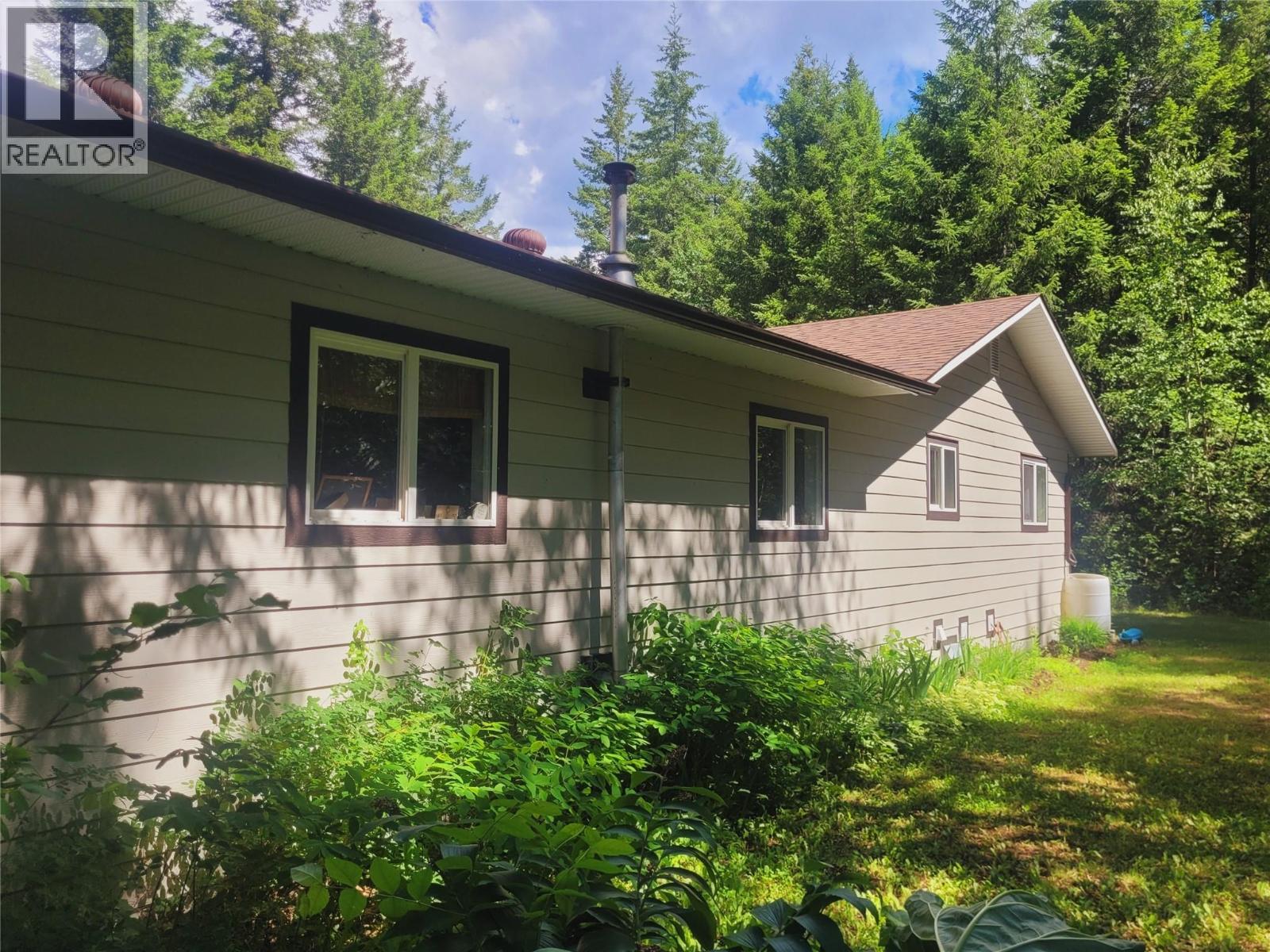 342 Schmidt Road - 34