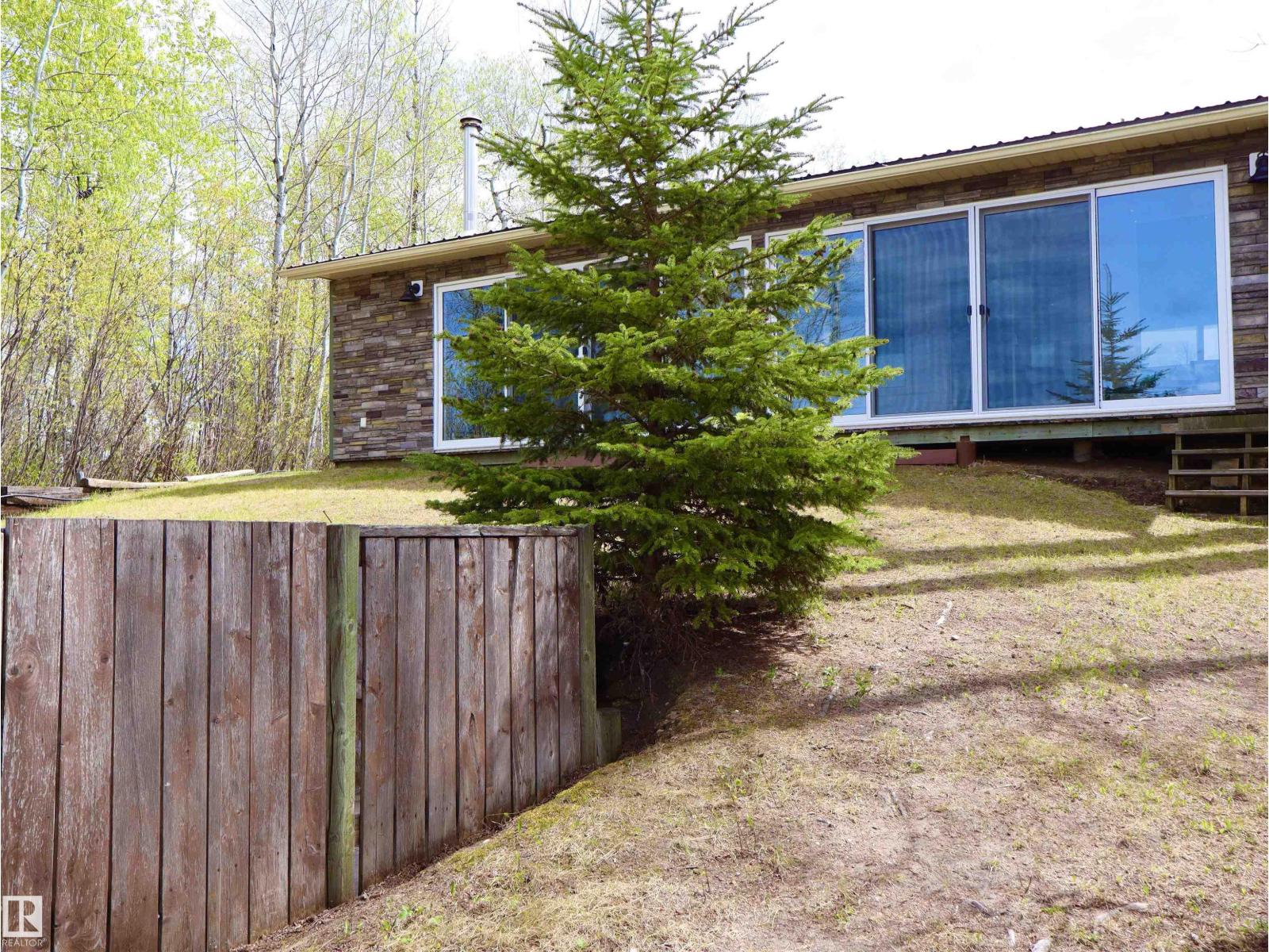 #26 5508 TWP RD 593A - 14
