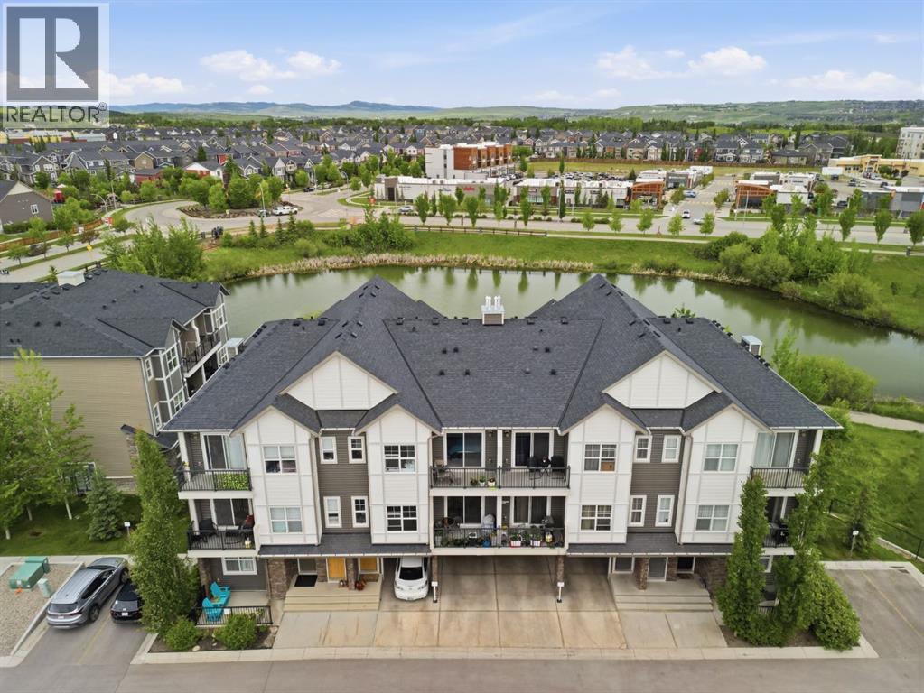 250 Fireside View, Cochrane