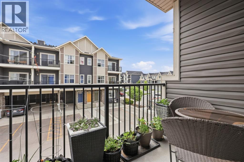 250 Fireside View, Cochrane