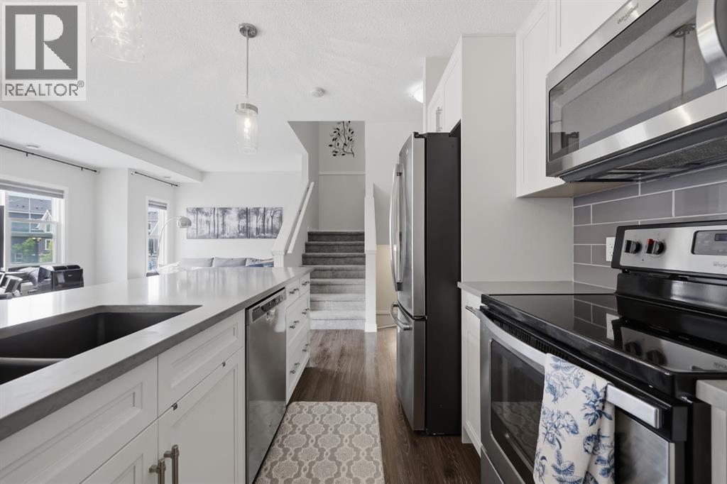 250 Fireside View, Cochrane