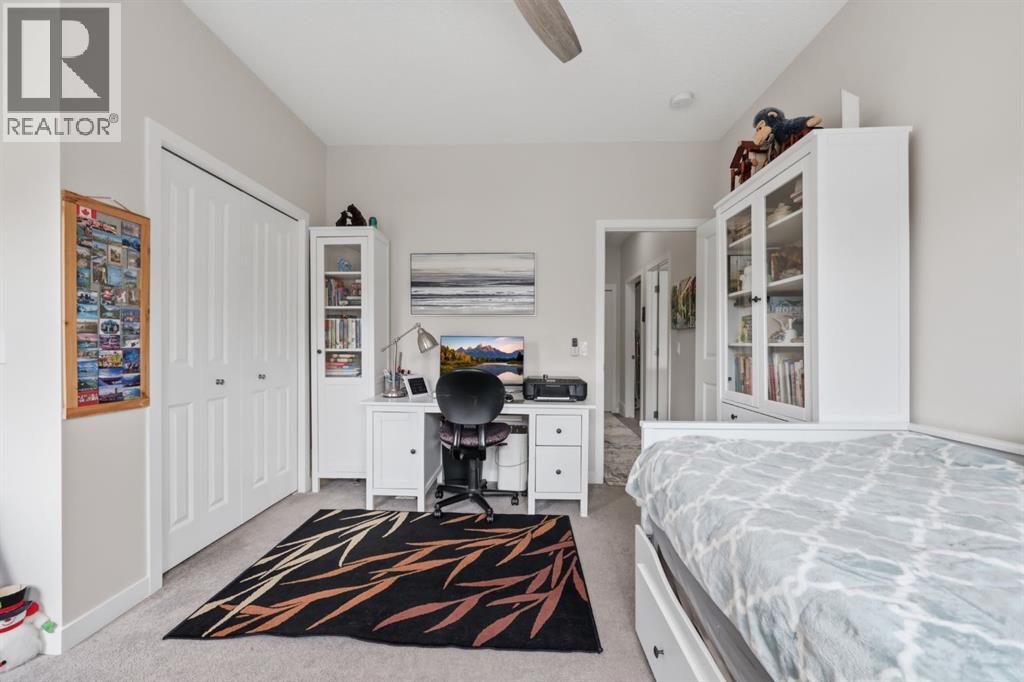 250 Fireside View, Cochrane