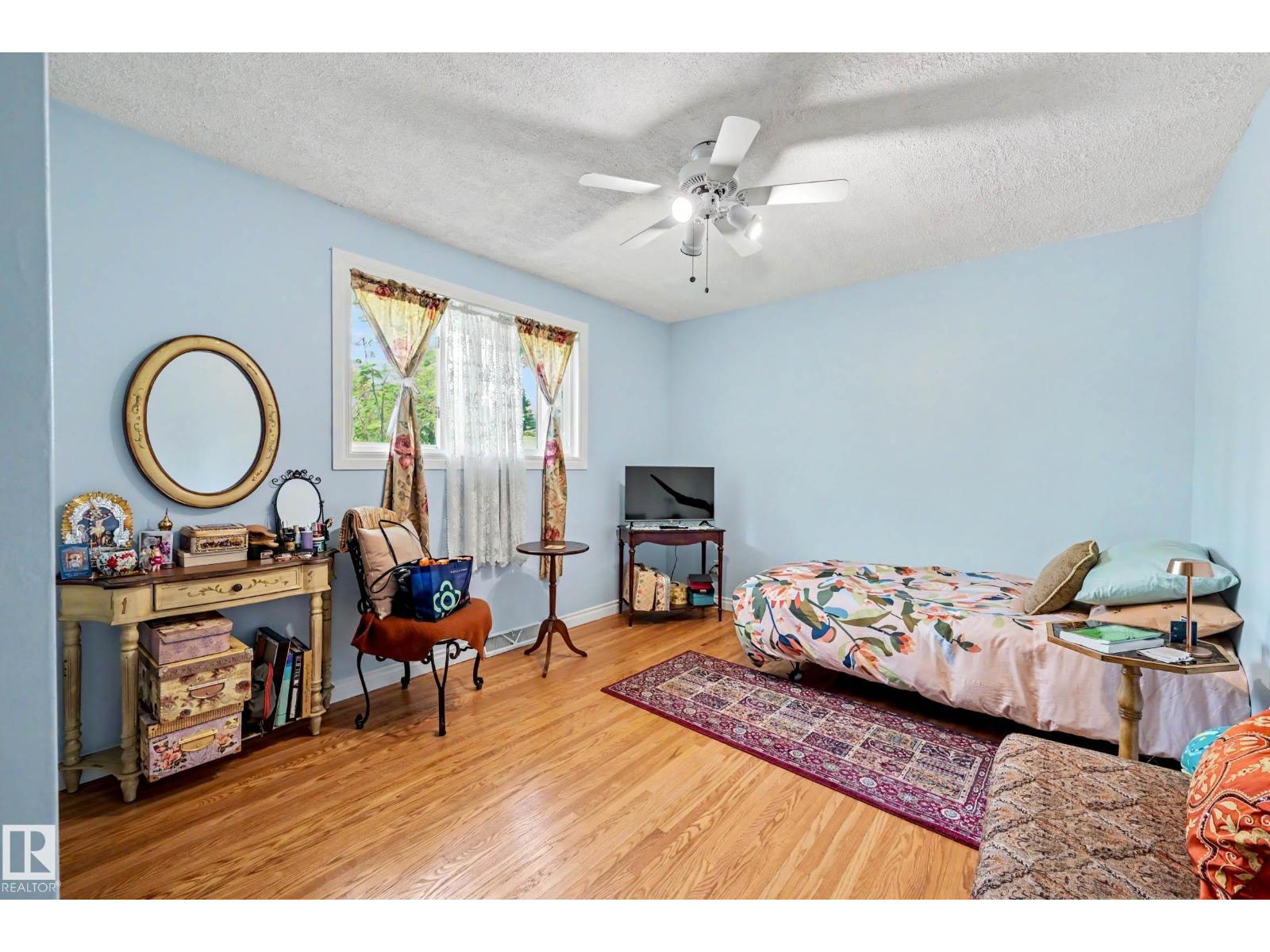 13636 122 Ave. NW NW - 22
