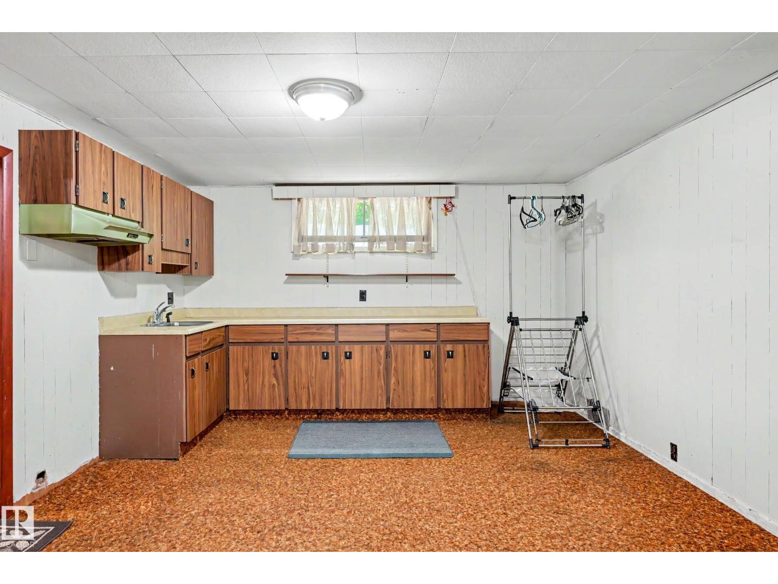 13636 122 Ave. NW NW - 37