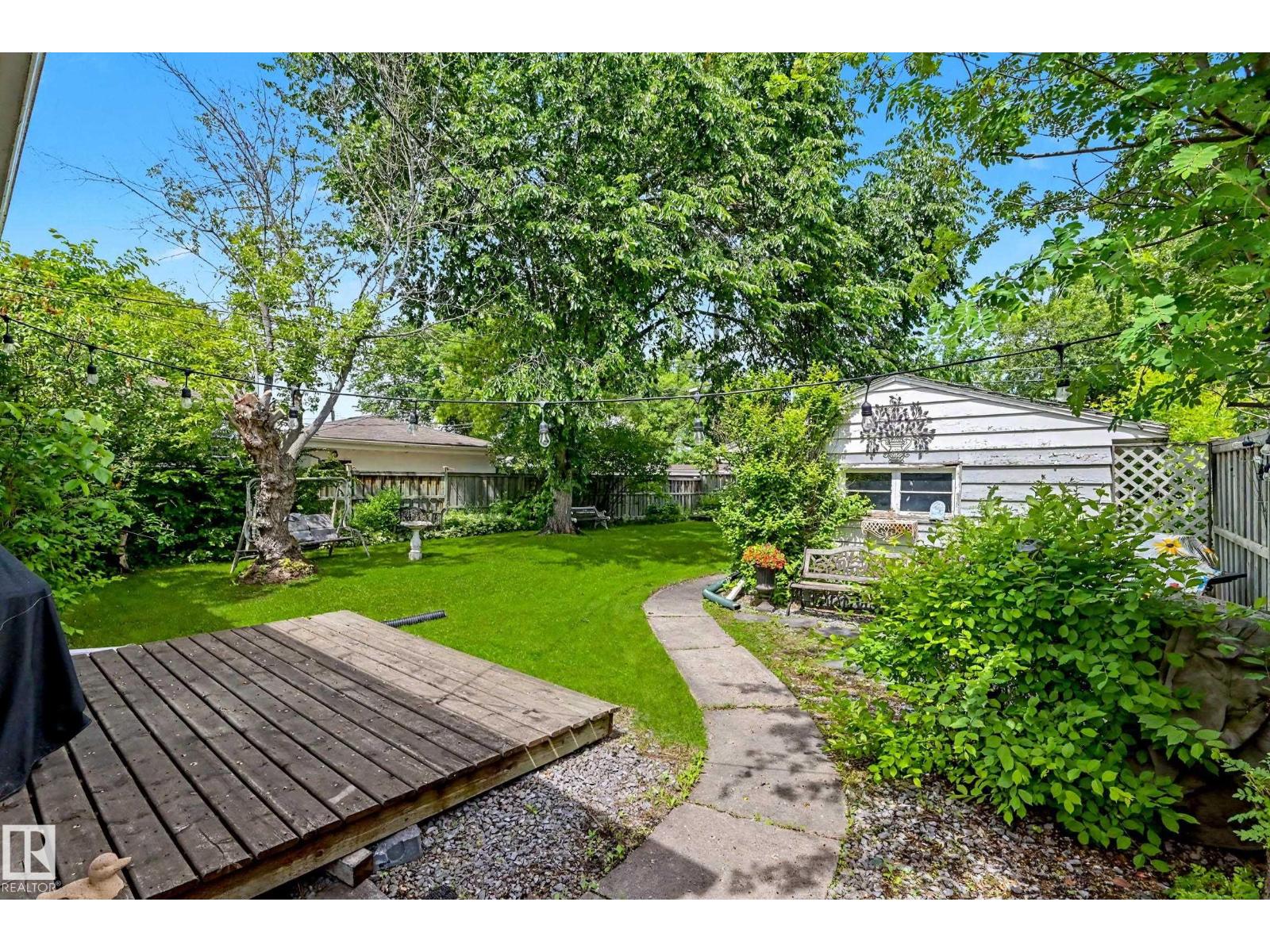 13636 122 Ave. NW NW - 42