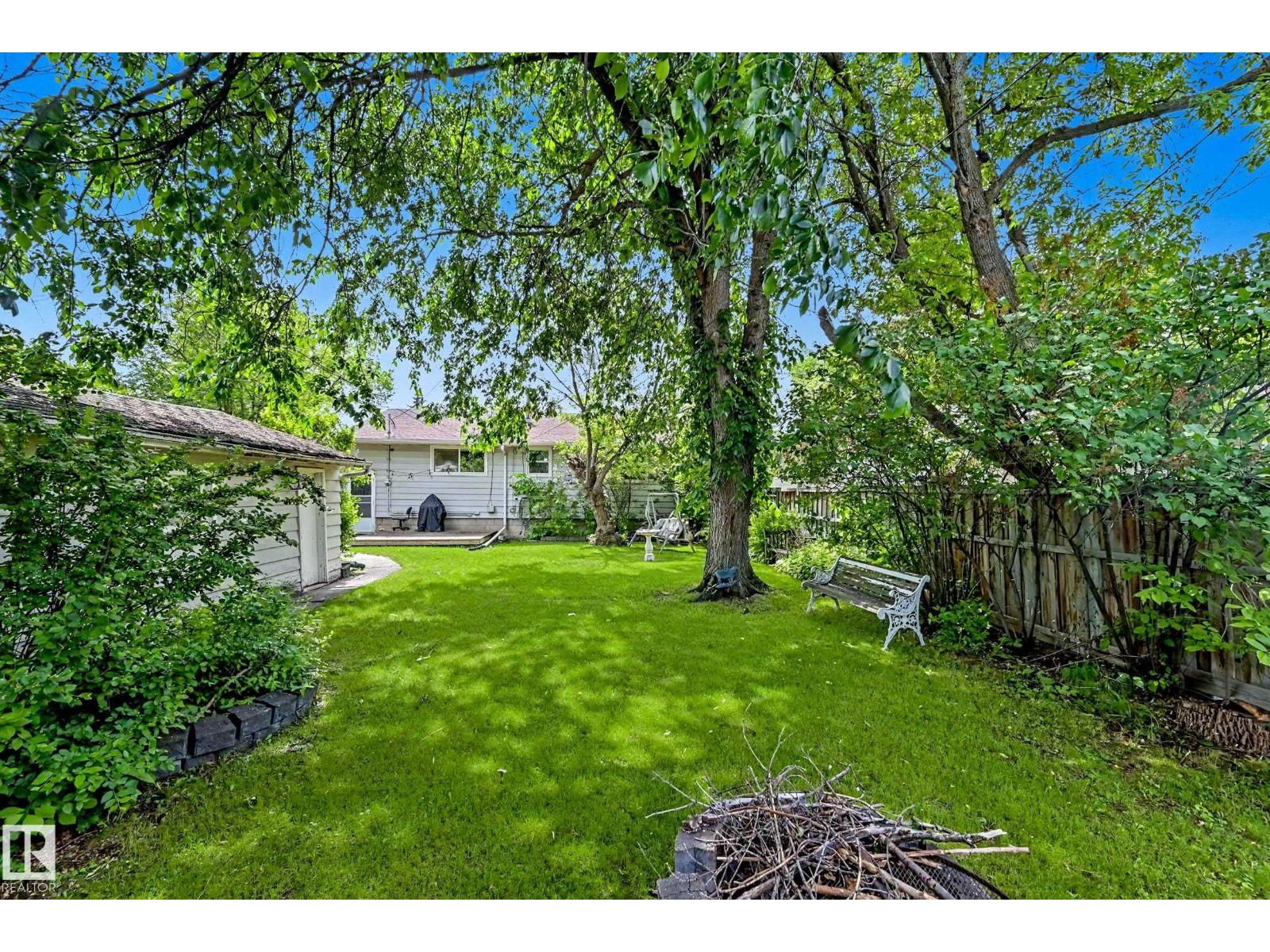 13636 122 Ave. NW NW - 44