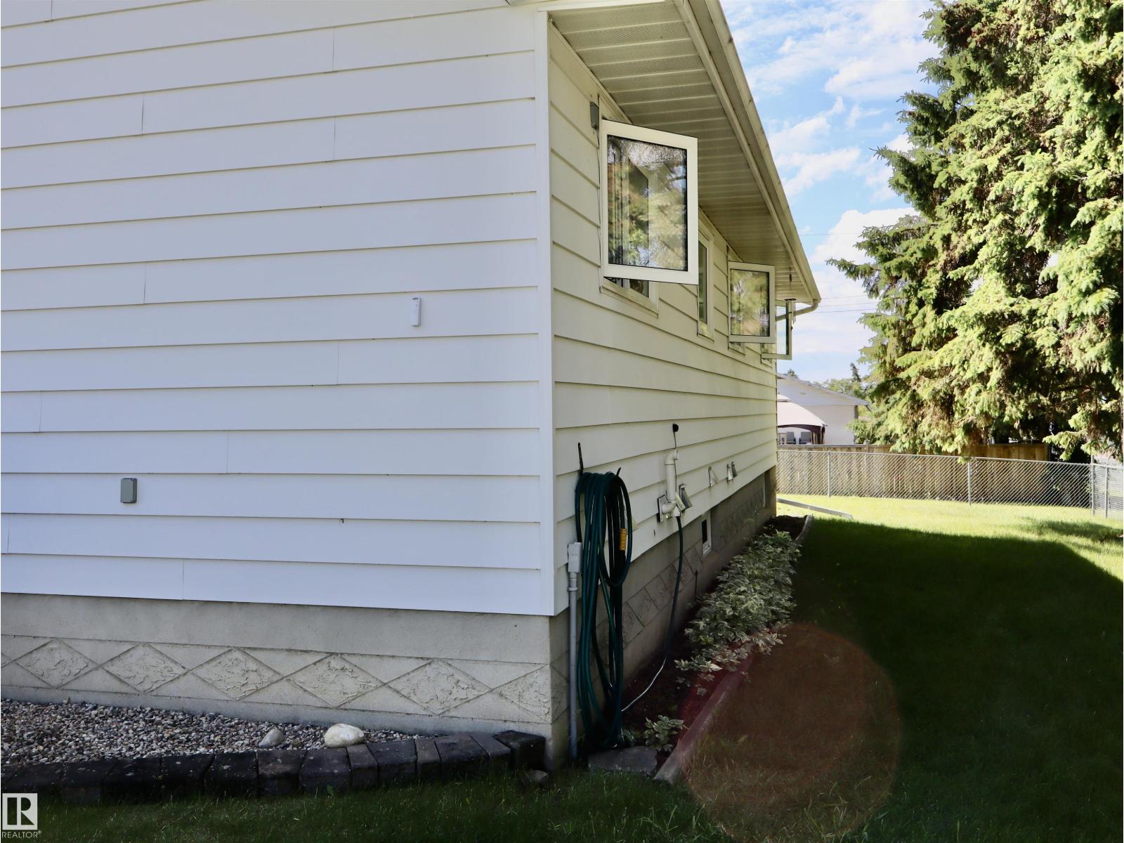 5530 46 street - photo 5