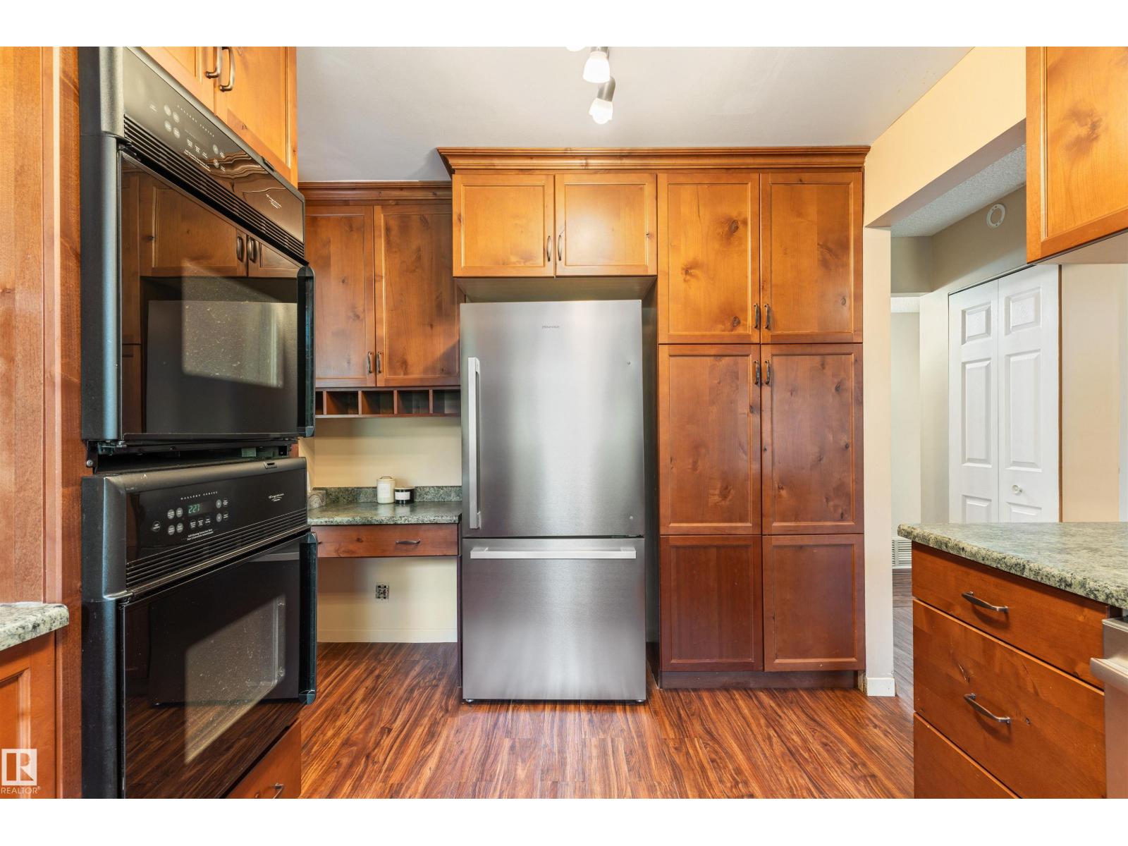 20515 5 AV SW SW - 20