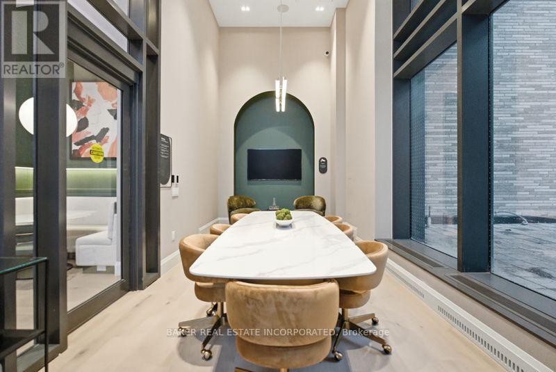 #2105 36 OLIVE AVENUE - 21