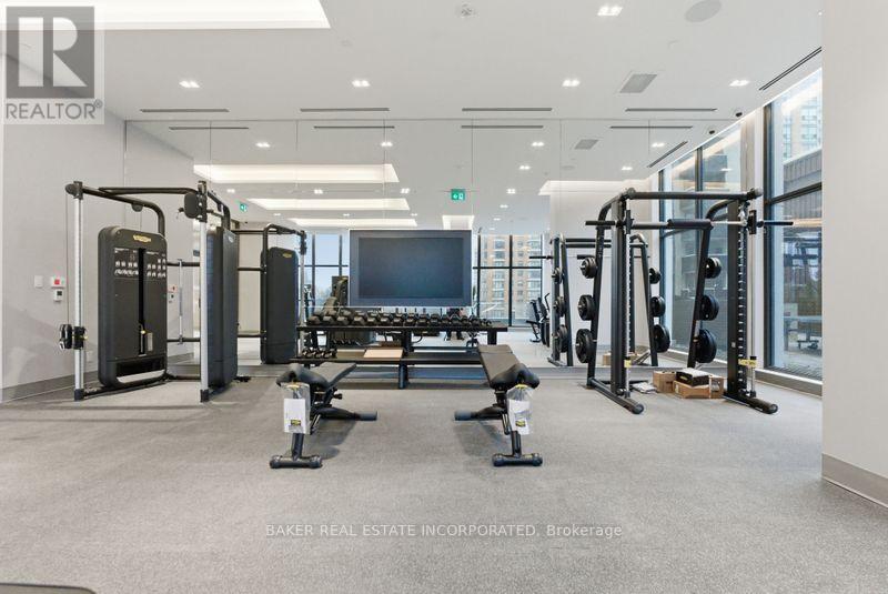 #2105 36 OLIVE AVENUE - 26