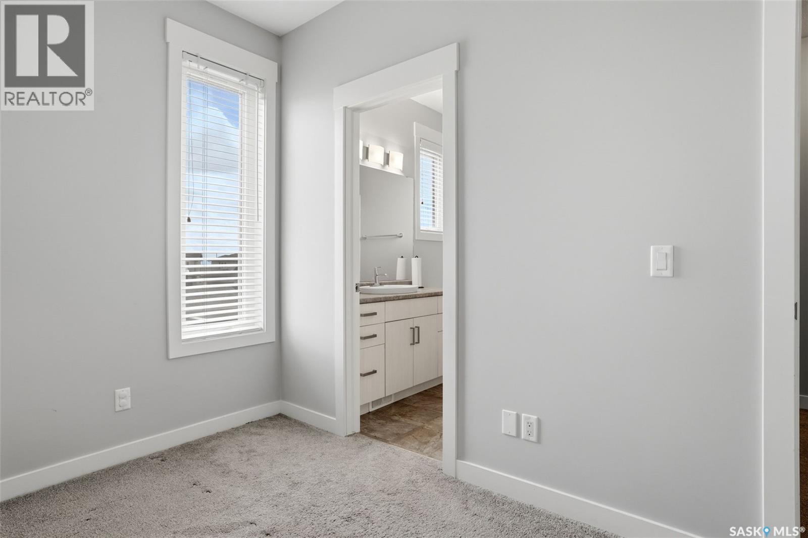 5736 Glide CRESCENT — photo 23