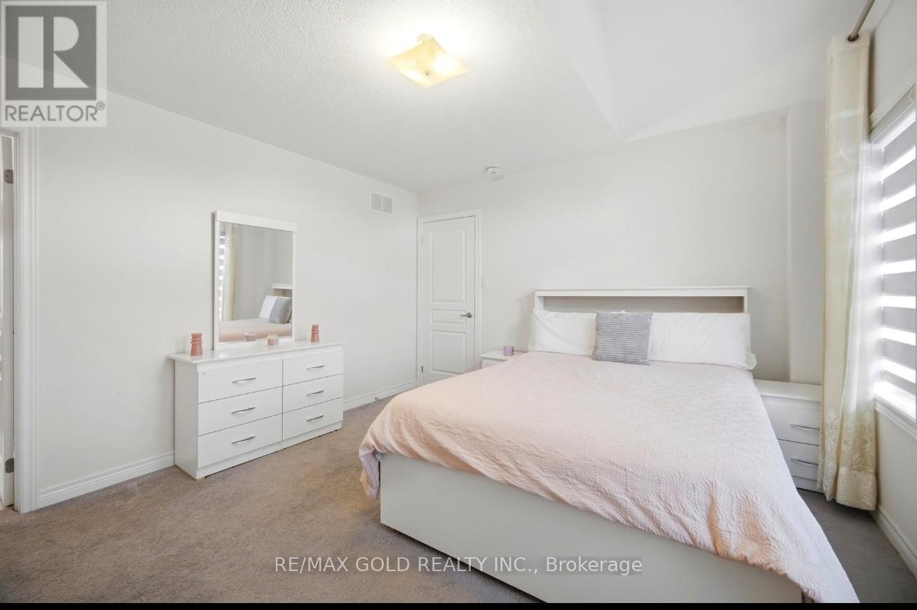 814 GREEN STREET - 11