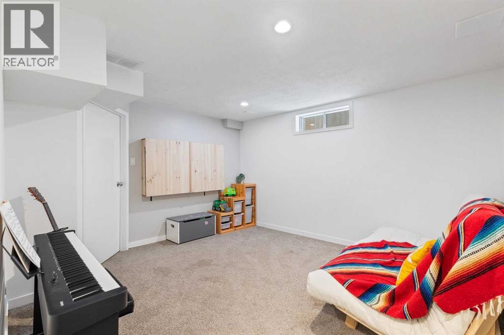 Basement recreation room
