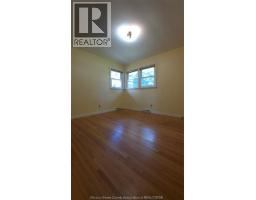 2721 Virginia Park Avenue, Windsor, ON N9E2B5 Photo 14