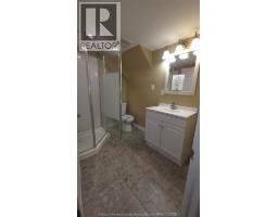 2721 Virginia Park Avenue, Windsor, ON N9E2B5 Photo 20