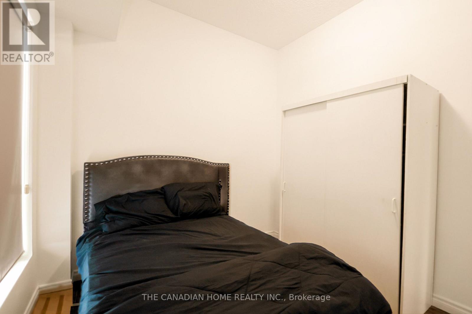 #304 158 KING STREET N - 9