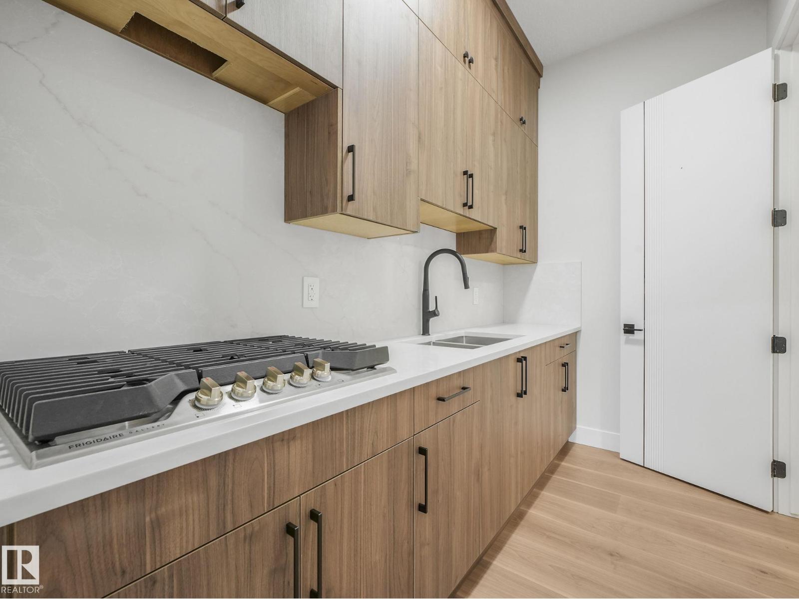 4051 120 ST NW - 12