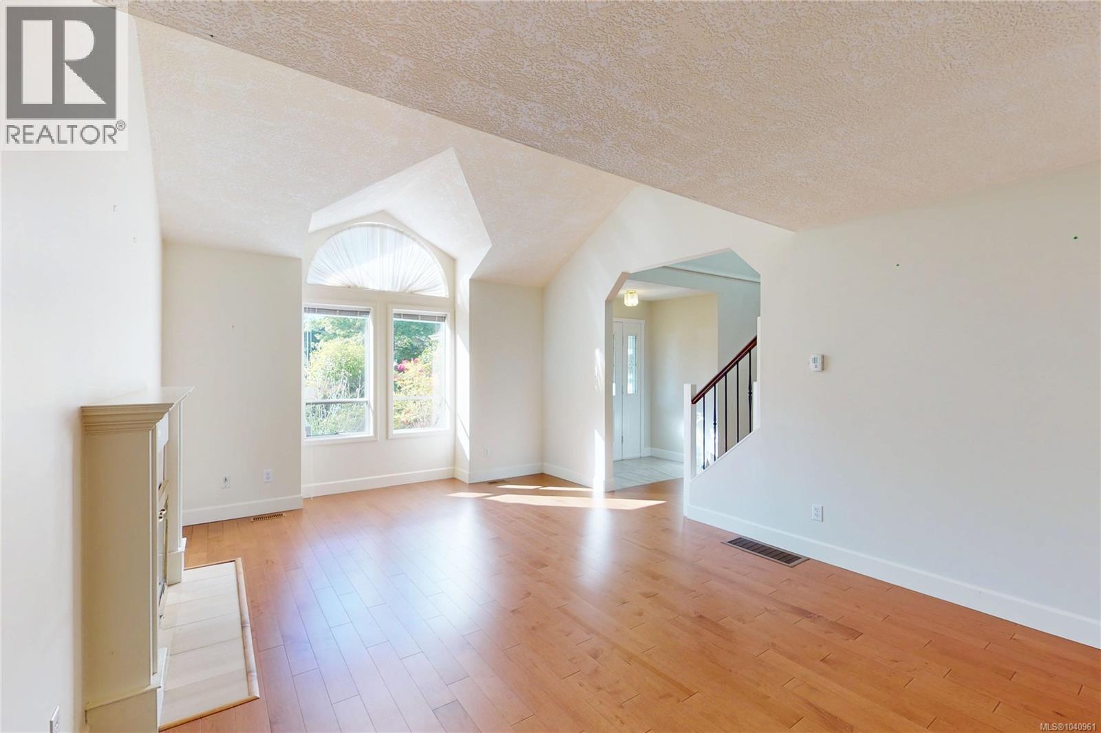  4767 Elliot Place, Saanich