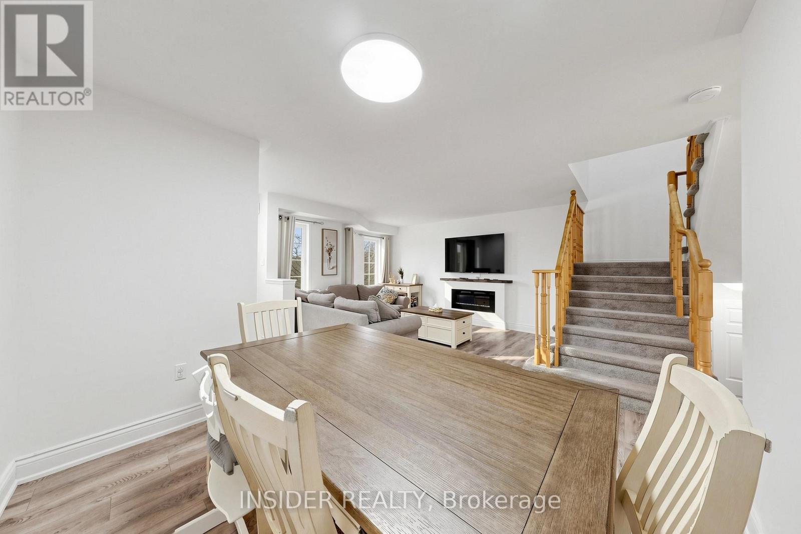 7 CROXALL BOULEVARD - 12