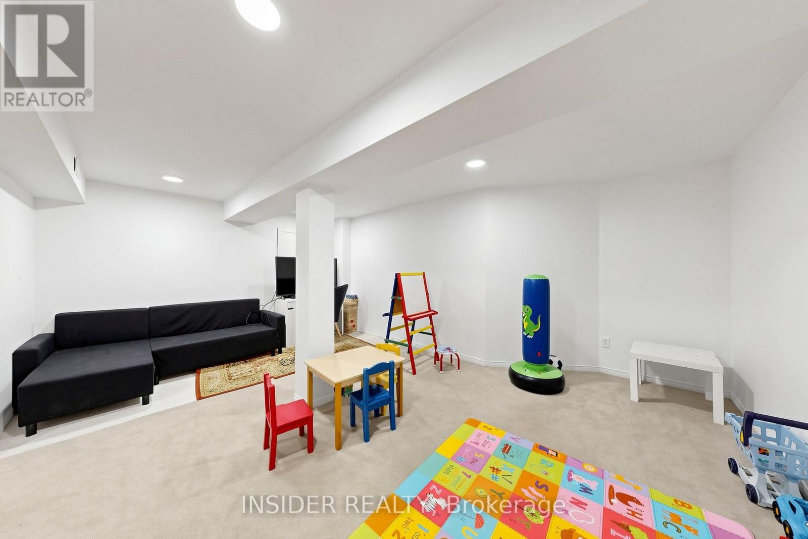 7 CROXALL BOULEVARD - 42