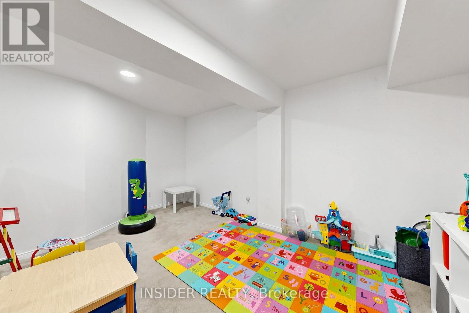 7 CROXALL BOULEVARD - 43