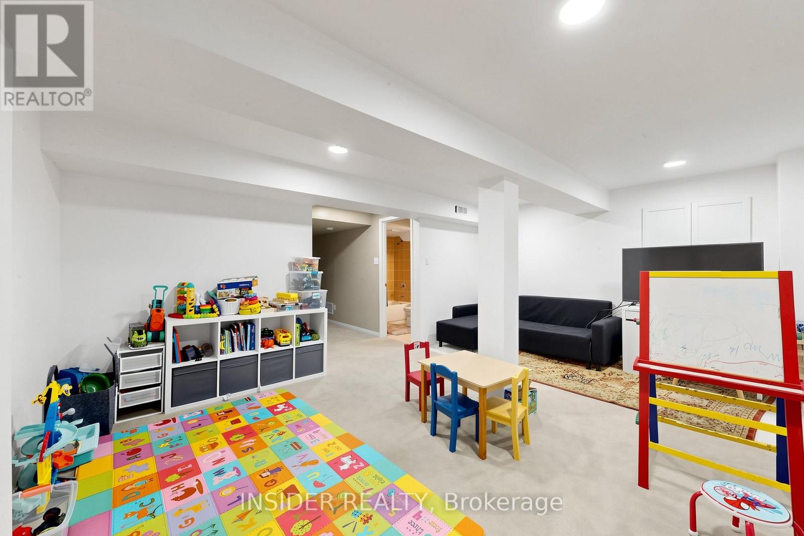 7 CROXALL BOULEVARD - 44