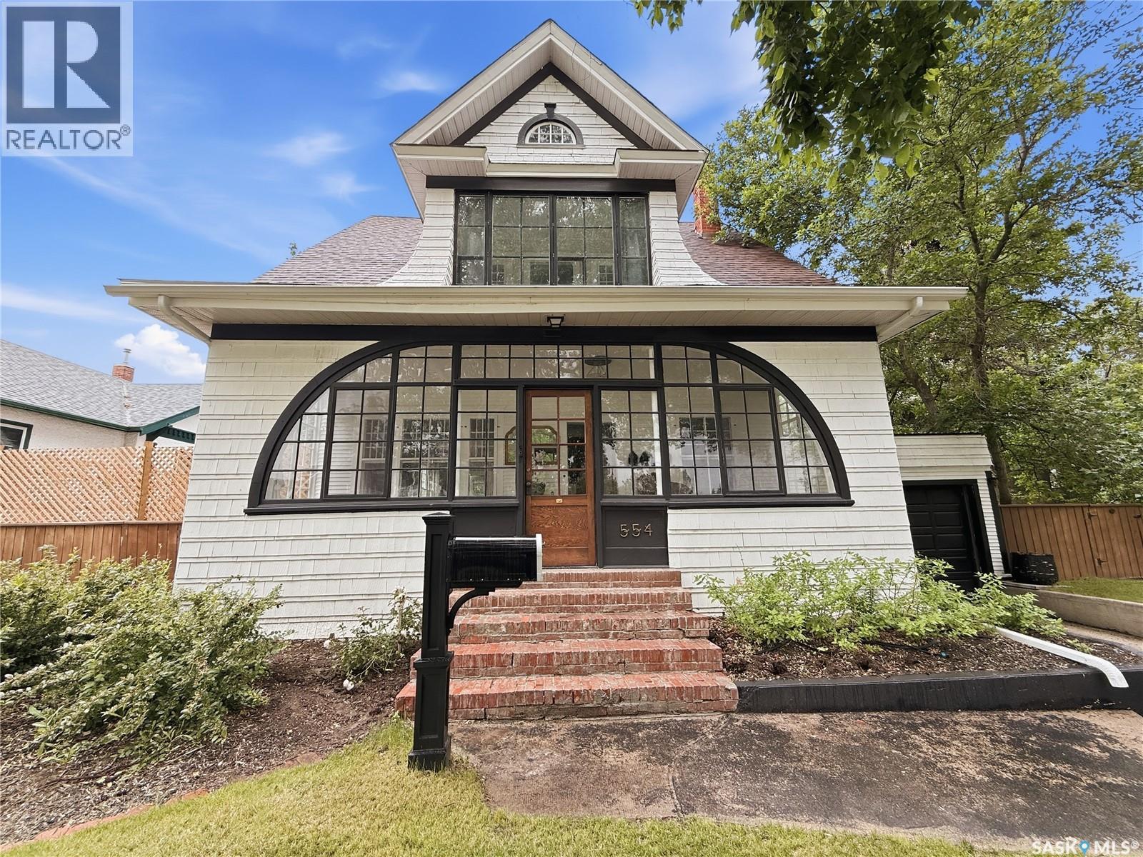 554 4th AVENUE NE - photo 4