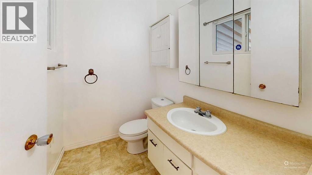 4 piece bathroom
