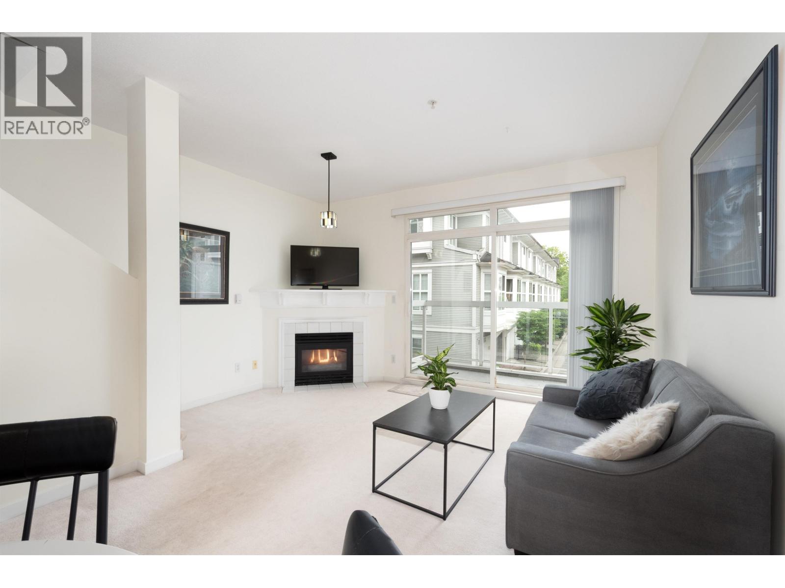 3 Bed, 2 Bath House for Sale in Vancouver – 3058 E KENT AVENUE SOUTH, Vancouver – MLS# R3125903 - Image 14