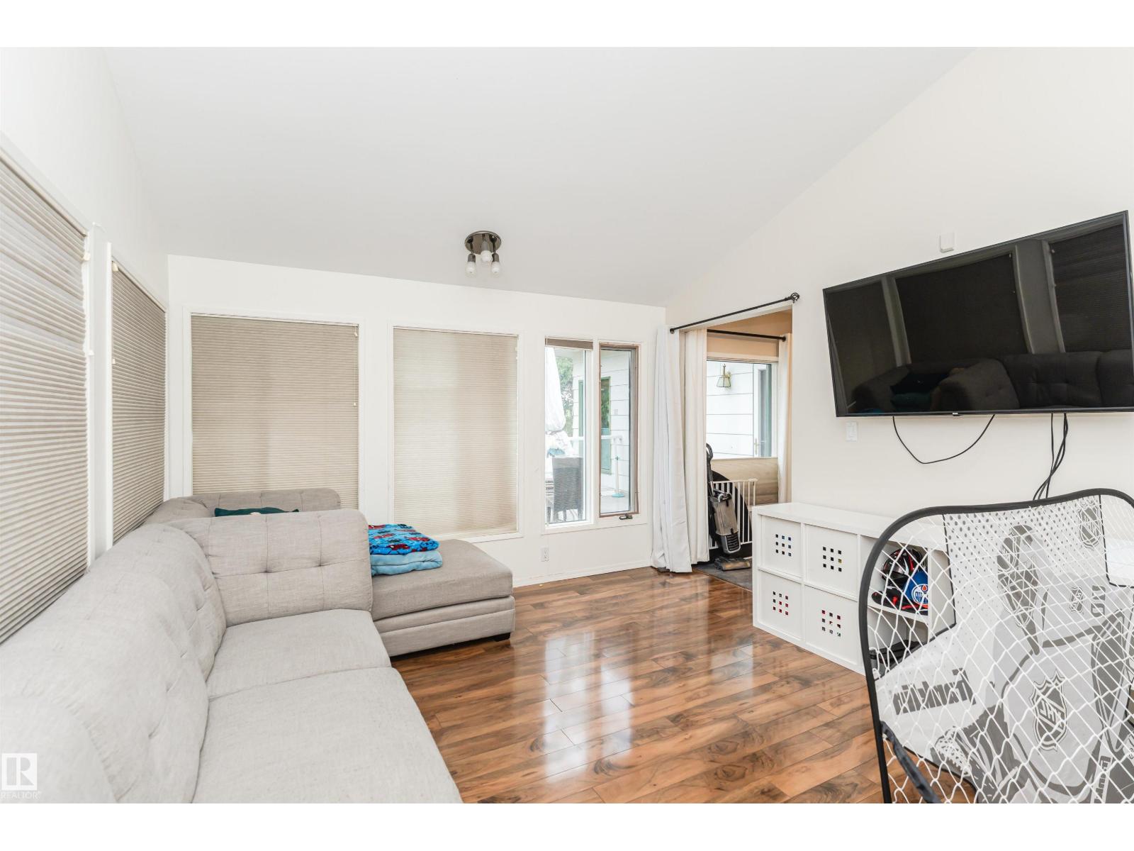 53 STURGEON RD — photo 24