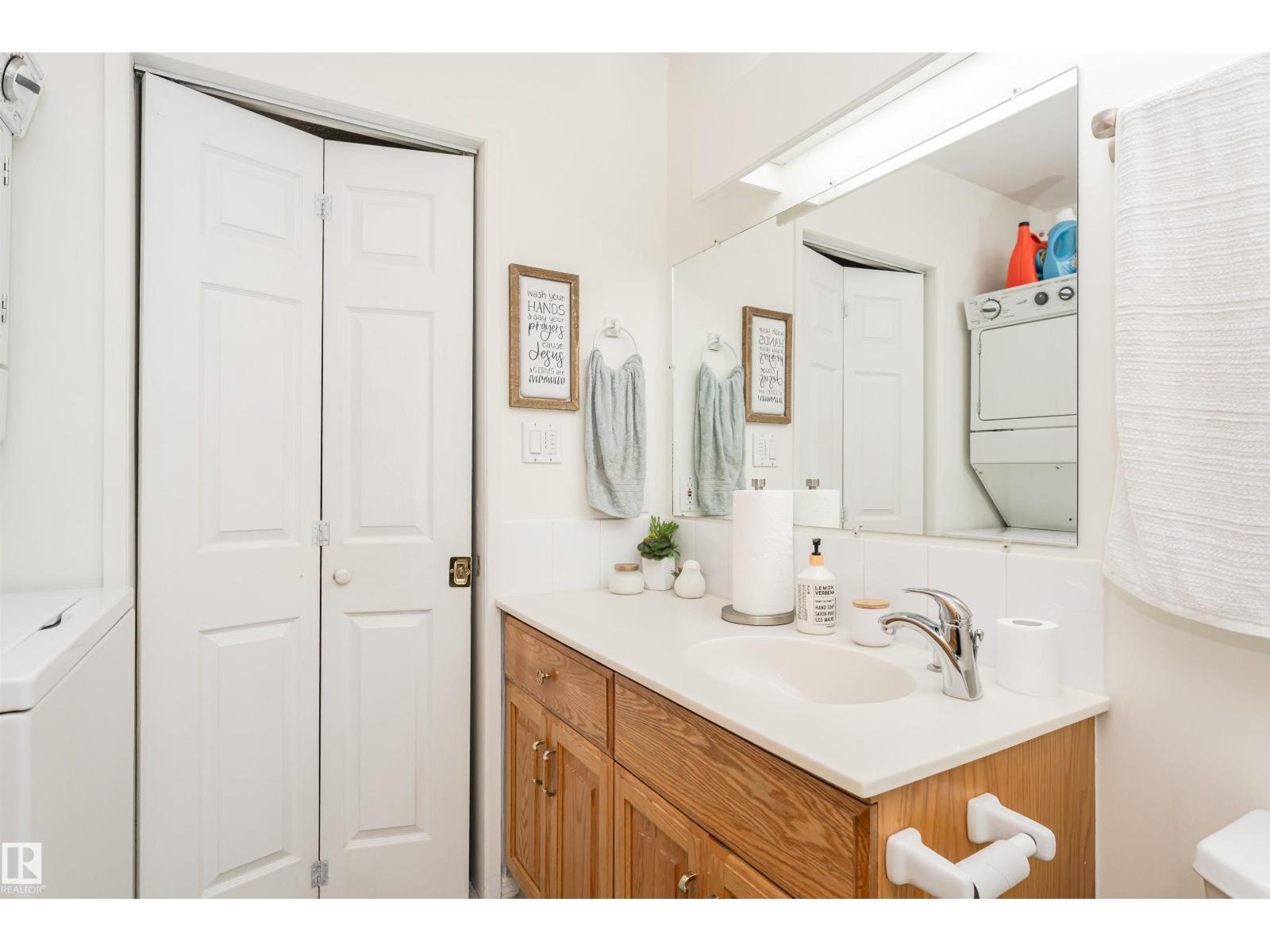 53 STURGEON RD — photo 26