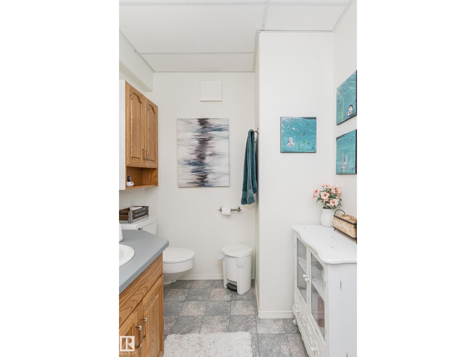 53 STURGEON RD — photo 45