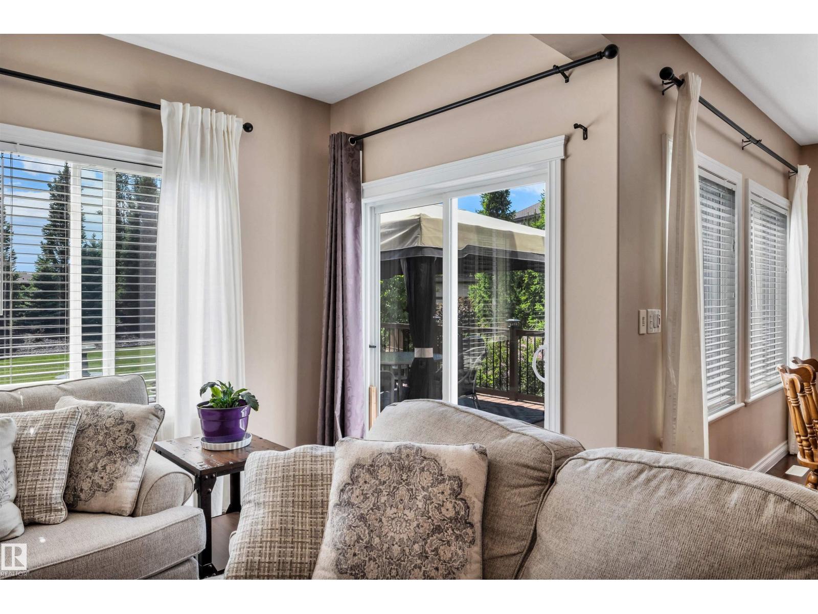 18 VOLETA CT — photo 15