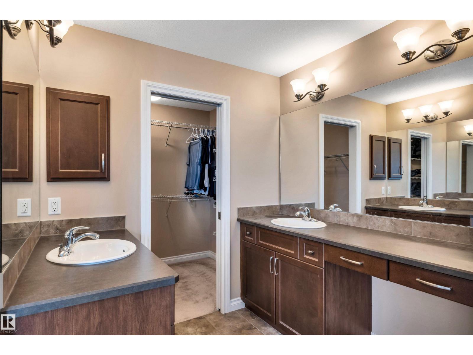 18 VOLETA CT — photo 24