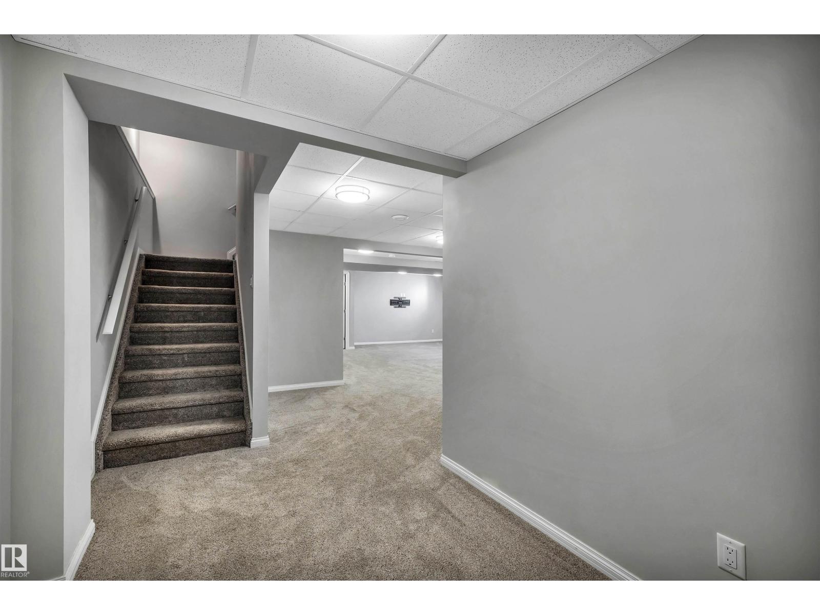 18 VOLETA CT — photo 35